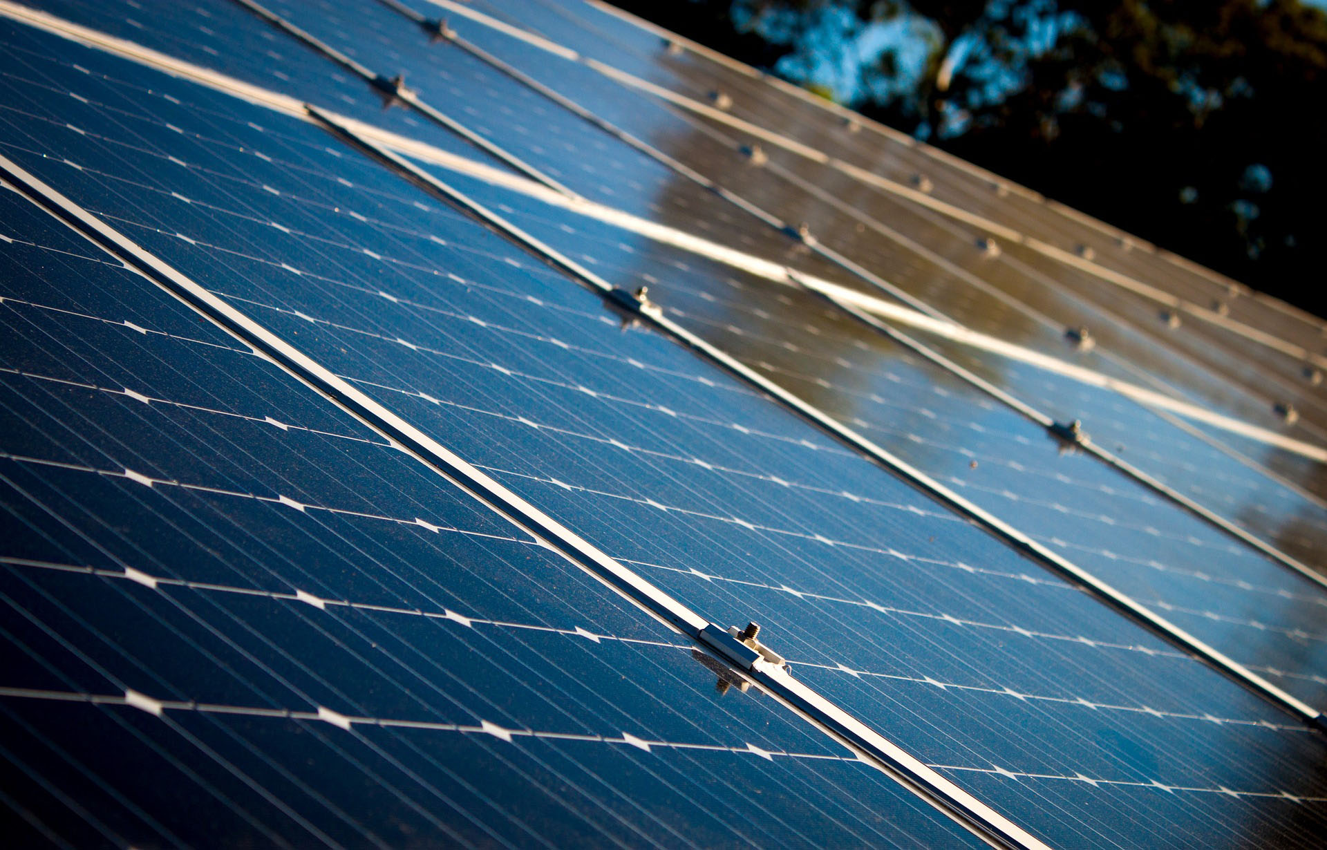 irima solar ofrece la instalacion de placas solares en cervera del maestre