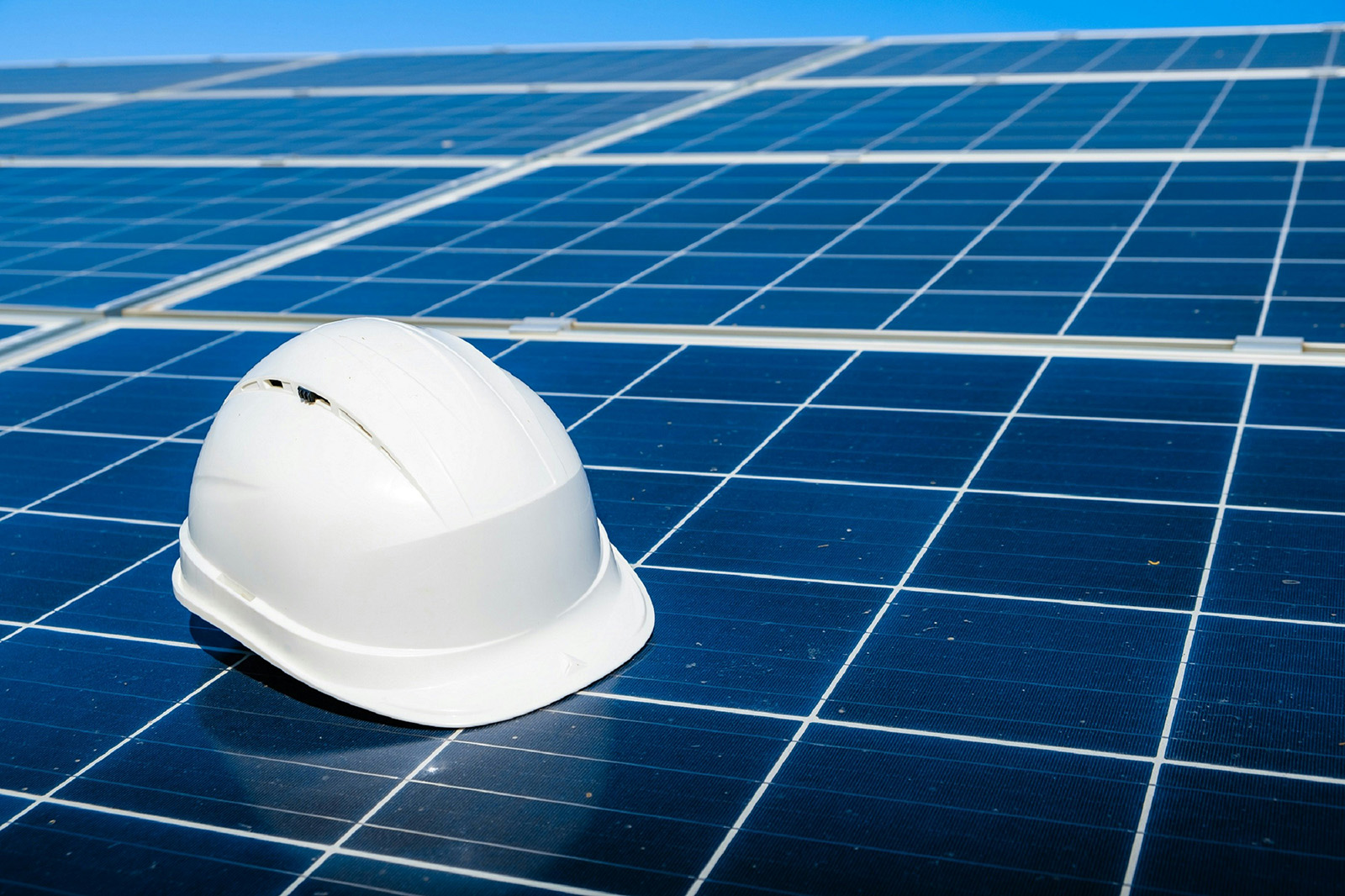 irima solar ofrece la instalacion de placas solares en la salzadella