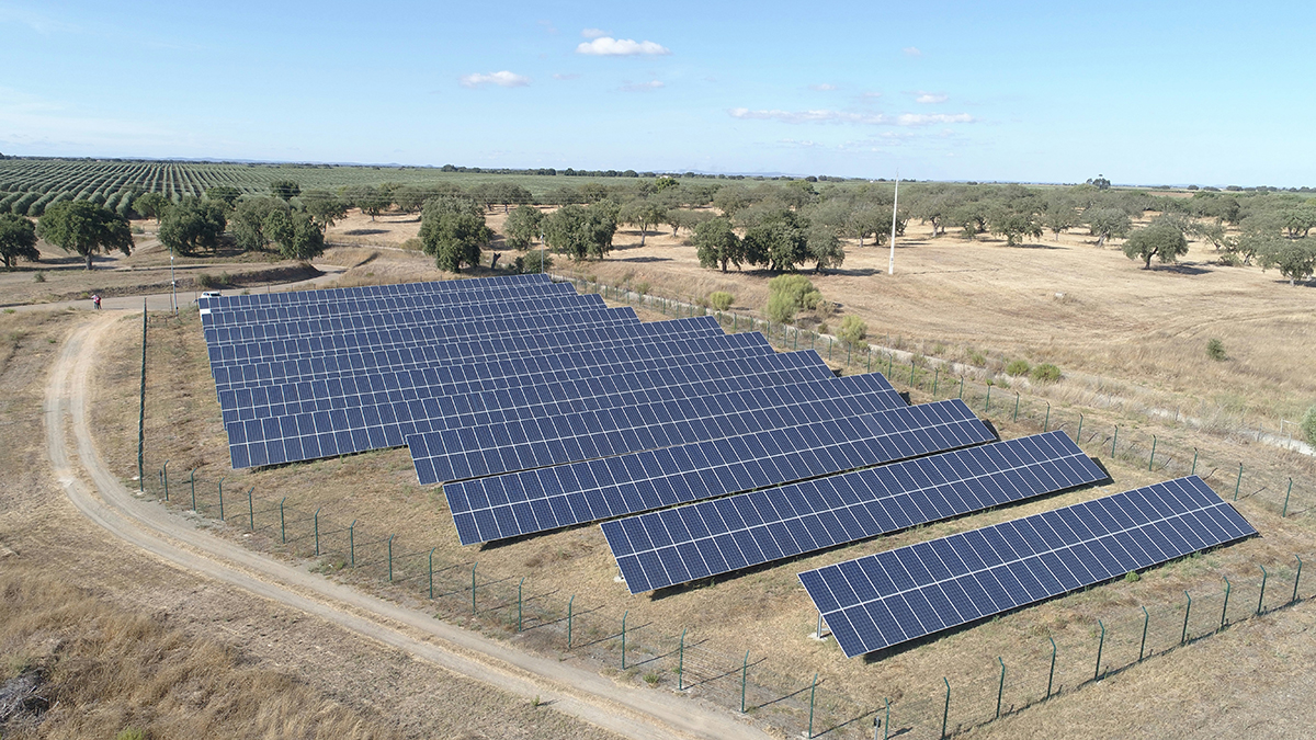 irima solar ofrece la instalacion de placas solares en las casas de alcanar