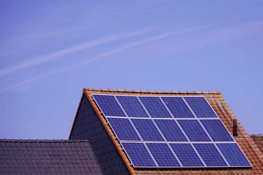 irima solar ofrece la instalacion de placas solares en benicassim