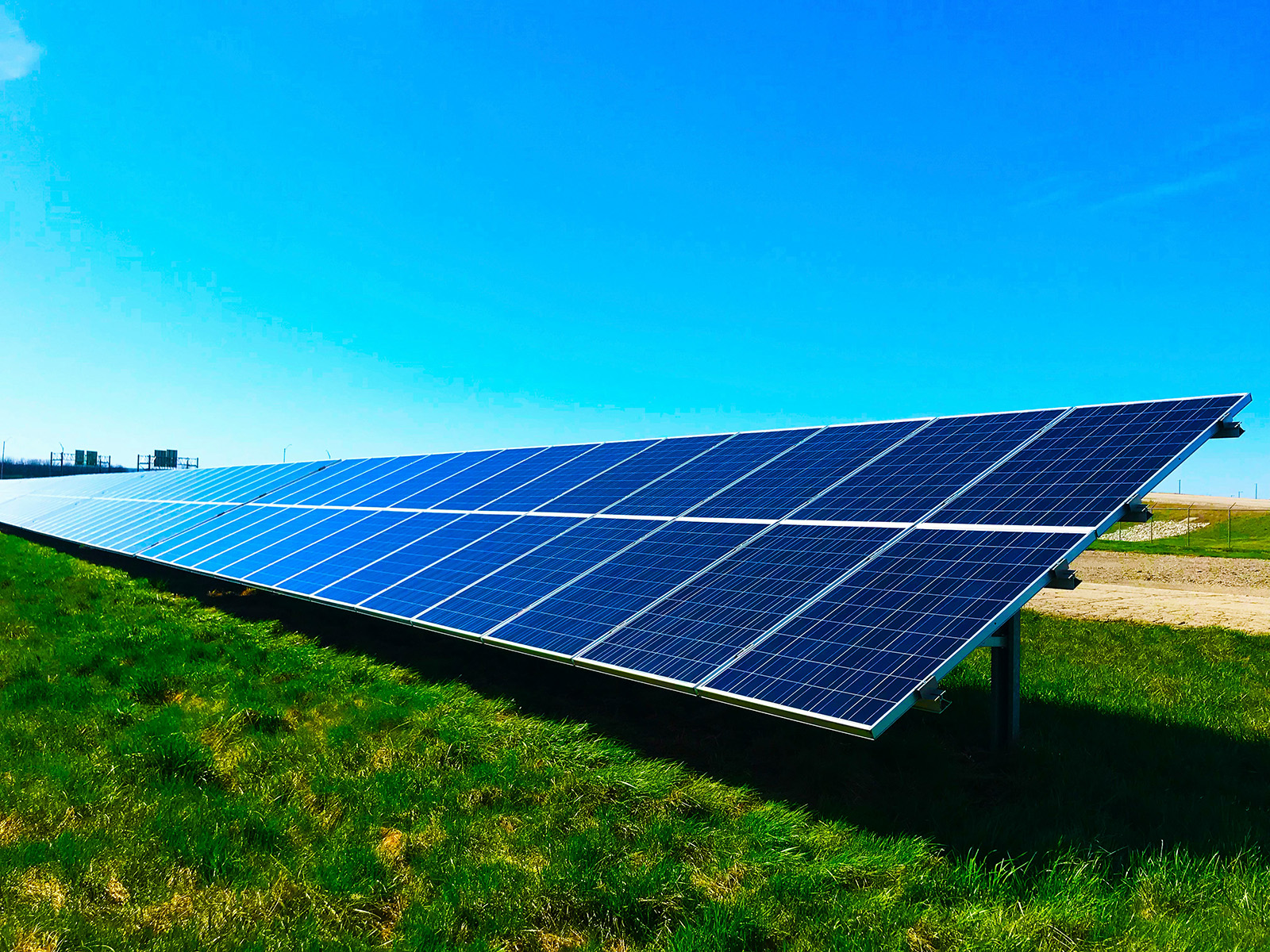 irima solar ofrece la instalacion de placas solares en torreblanca